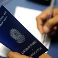 Brasil tendría una de las mayores tasas de desempleo del mundo en 2022