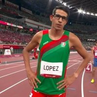 Tonatiu López quedó fuera de la final de 800 metros