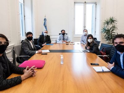Usarán terrenos del Estado para construir casas del Procrear