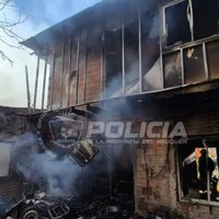 Incendio en Neuquén: una madre y sus dos hijos terminaron hospitalizados