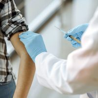 La OMS añade una vacuna contra el virus del papiloma humano de dosis única