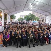 Carpa y estacionamiento VIP para invitados especiales de Beatriz Gutiérrez Müller
