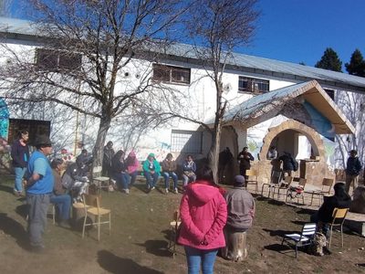 Una escuela de Pampa del Malleo reclama que solucionen los problemas de gas y del techo