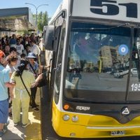 Se levantó el paro de colectivos en Neuquén