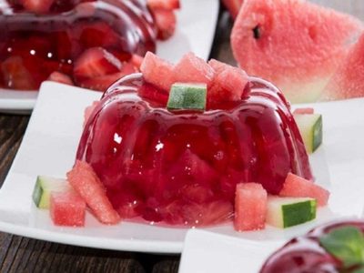 Gelatina de sandía: la receta milagrosa para tu piel e ideal para los días de muchísimo calor