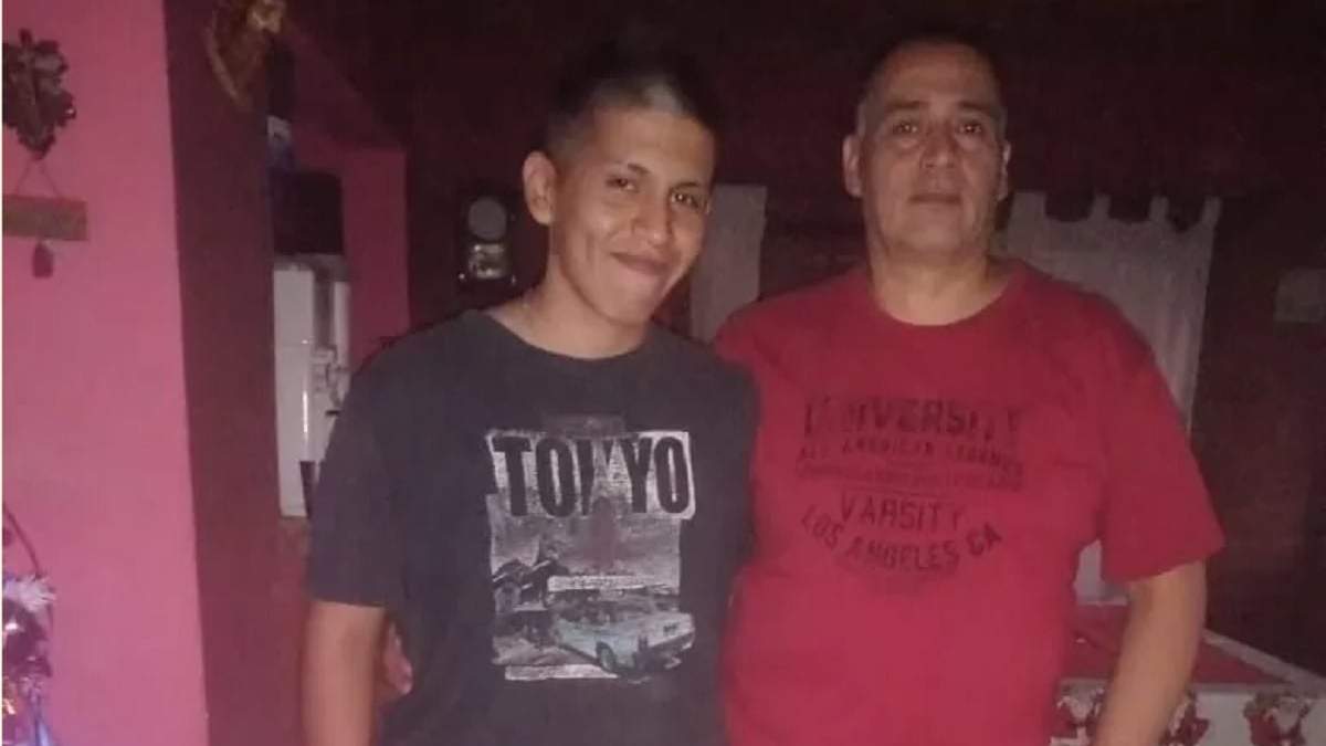 El joven Agustín Albarracín falleció este miércoles en el hospital Castro Rendón por las quemaduras en su cuerpo. Fuente (Facebook)