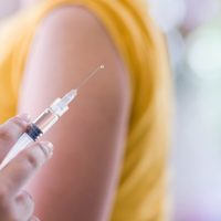 Crítico: casi 100 mil personas en Río Negro no se vacunaron contra el coronavirus