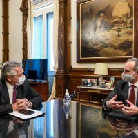 "Muy productivo" viaje a Argentina, dice López-Gatell tras reunión con Alberto Fernández