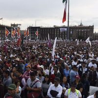 AMLO Fest: Asisten 250 mil personas al Zócalo de la CDMX, reporta Martí Batres