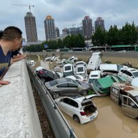 Devastadoras imágenes dejan las inundaciones al centro de China