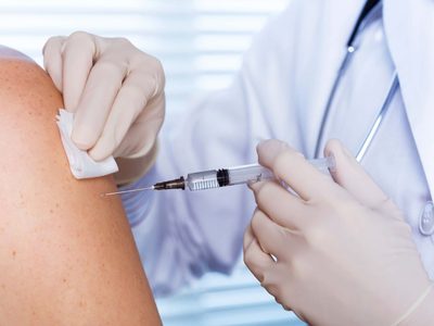 Alerta: el Garrahan advirtió una merma del 50% en la vacunación