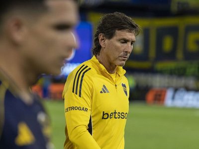 Úbeda explicó el cambio de Zeballos tras la eliminación de Boca