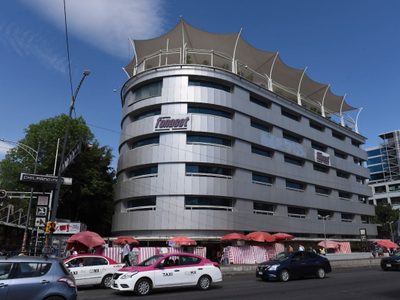SFP inhabilita a exfuncionario de Infonacot por pagar 33 mdp por contrato incumplido