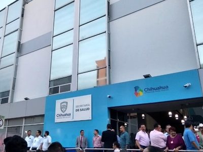 Chihuahua retira a médicos internos de pregrado y pasantes de los hospitales covid-19