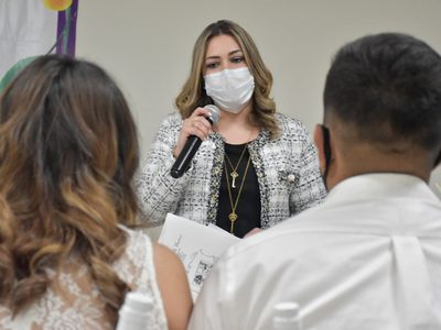 Matrimonios se redujeron 33.5% en primer año de la pandemia: Inegi