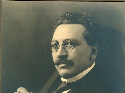 Inauguran exposición del poeta y diplomático Enrique González Martínez