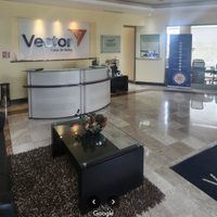 Casa de Bolsa de Alfonso Romo baja las cortinas: Vector transfiere su negocio a Finamex