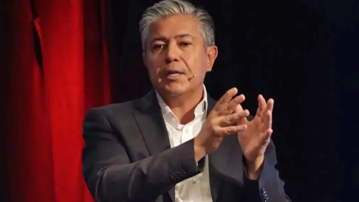 Gobernador Rolando Figueroa