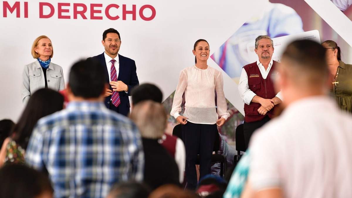 Claudia Sheinbaum en el evento "Mi beca, mi derecho"