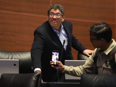 Pese al candidato antinepotismo, Saúl Monreal dice que buscará la candidatura de Morena en Zacatecas