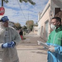 Mientras nos enfocamos en el coronavirus, el dengue sigue ganando terreno, advirtió González García