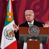 AMLO confirma renuncia de director de Senasica que llevaba 30 años en el cargo: "ya se necesitaba"
