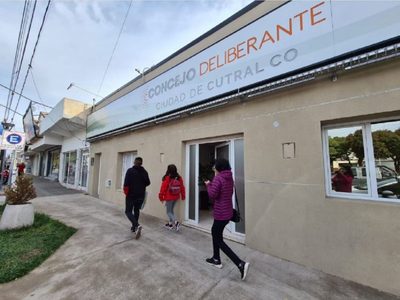 Un concejal de Cutral Co exigió al municipio que abone la diferencia de inflación en los salarios acordados con ATE