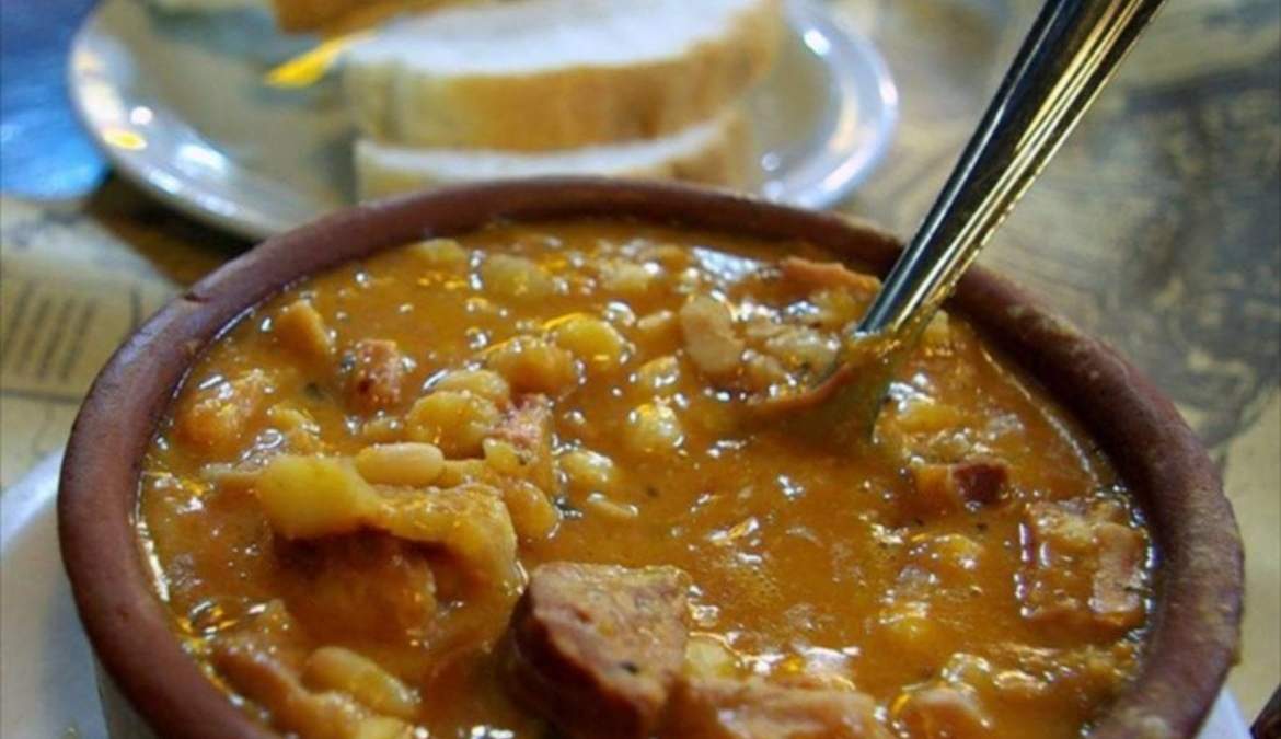 Rescatan recetas antiguas argentinas. Fuente:(Twitter)