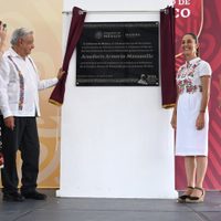 Aumentaron los ingresos por gestión de la Marina en los puertos del país: AMLO