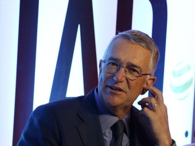 Semarnat responde a Salinas Pliego: sigue suspendido el campo de golf