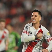 Sufriendo y por penales, River pasó a cuartos de final