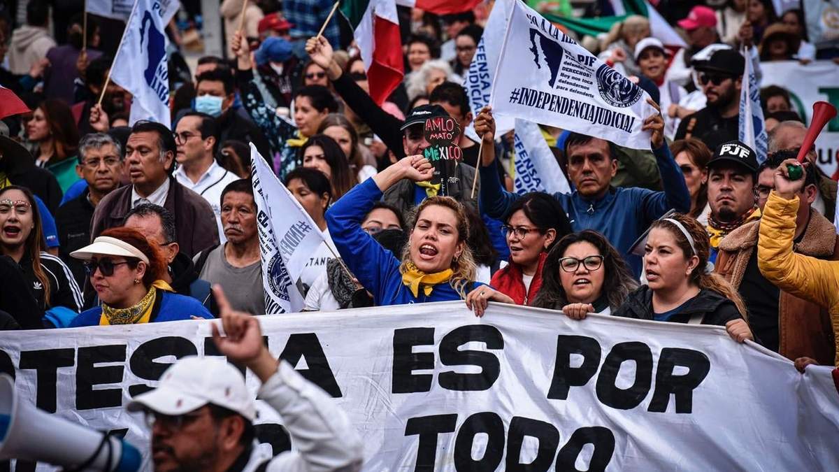 Protesta contra la reforma judicial. Lucha por la independencia de jueces, magistrados y ministros