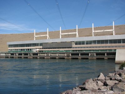 Nación creo cuatro empresas para manejar la producción de energía eléctrica
