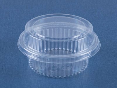 Mirá esta genial idea para tu habitación antes de tirar los envases de plástico de los postres
