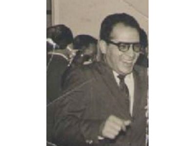 Muere Eduardo Deschamps, creador del periodismo cultural diario