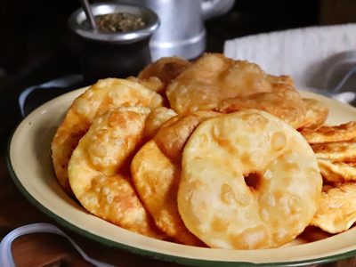 Tortas fritas de queso: ideales para estas tardes frías y para acompañar con unos buenos mates