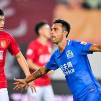 El calvario de un jugador de la Superliga China por un insólito episodio: despido, arresto y multa