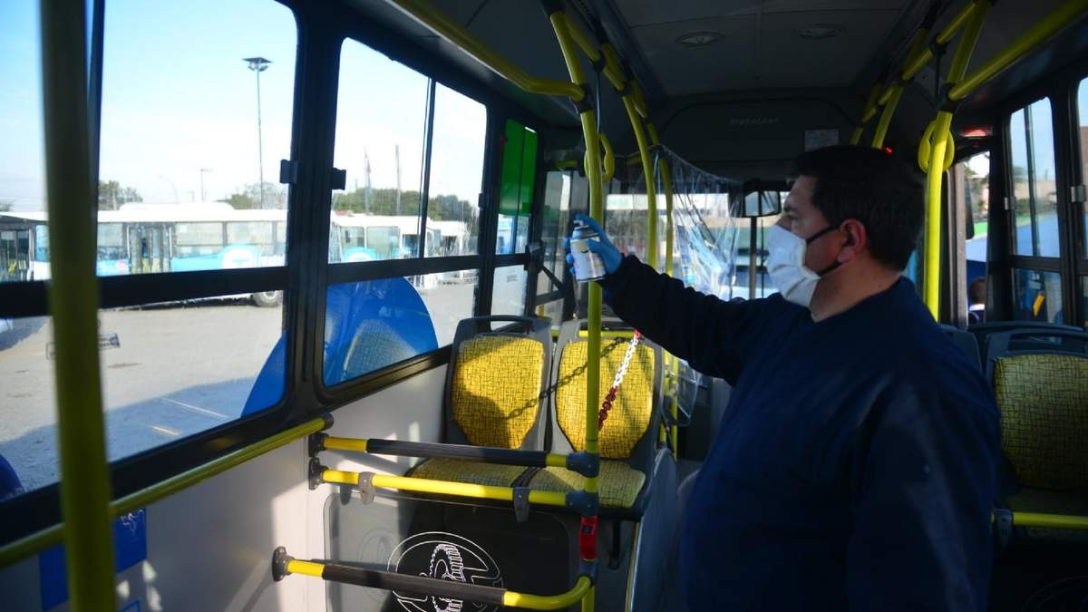 Coronavirus en el transporte público. Fuente: (Twitter)