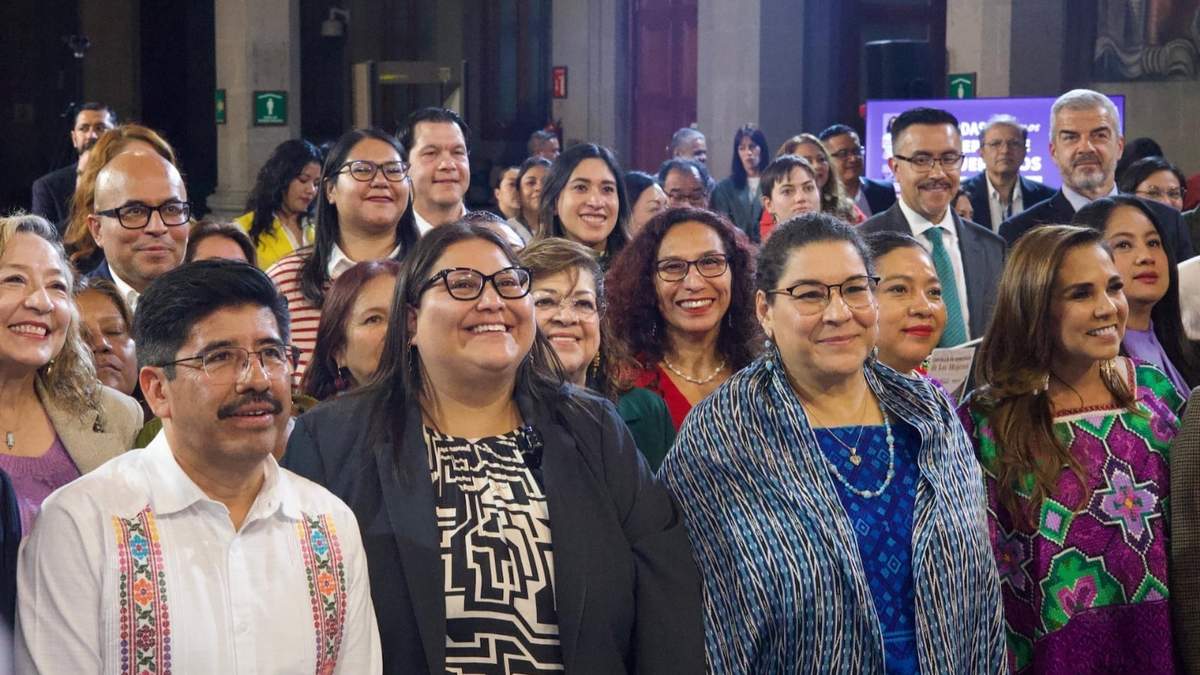 Hugo Aguilar, Citlalli Hernández y Lenia Batres