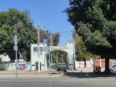 Evacúan reporteros por amenaza de ataque en la XV Zona Militar tras ceremonia por Día de la Bandera
