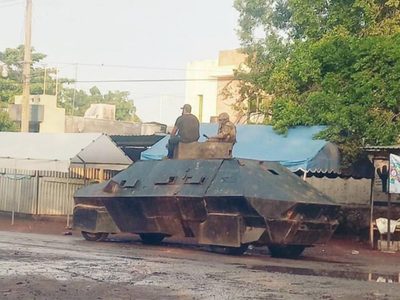 Reportan el rescate de líder de autodefensas en el tercer día de enfrentamientos en Tierra Caliente