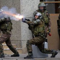 Revocan la prisión preventiva a los carabineros acusados de tortura durante las protestas en Chile