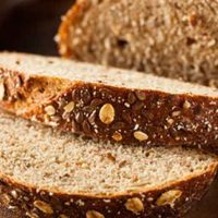 Pan integral casero con semillas: la receta ideal para ahorrar unos pesos en la semana o para vender
