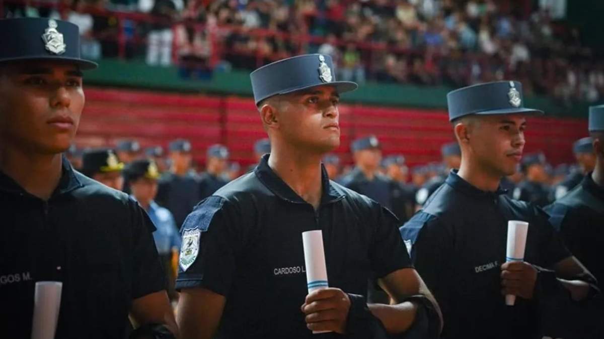 Nuevos agentes en la policía provincial. Fuente: (Neuquén Informa)