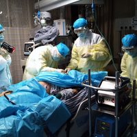 Van mil 483 muertos y 64 mil 600 contagiados por COVID-19 en China