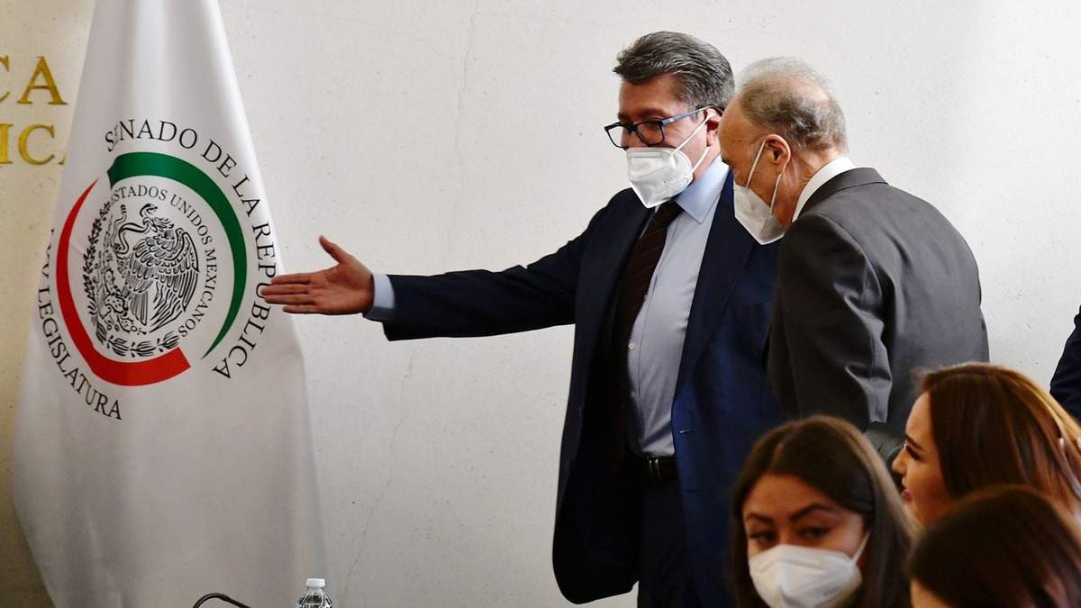 Ricardo Monreal recibió a Alejandro Gertz Manero