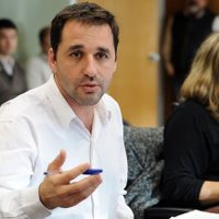 El MPN propone incluir la enseñanza del inglés, la tecnología y la informática en las escuelas