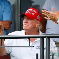 Trump pide no incluir como prueba en su juicio un audio en el que se jacta de tocar a mujeres