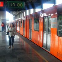 Mancera ordena reforzar seguridad en el Metro luego de que fue baleado un pasajero