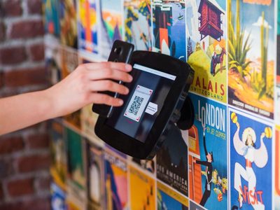El código QR cumple 30 años; esta es su historia